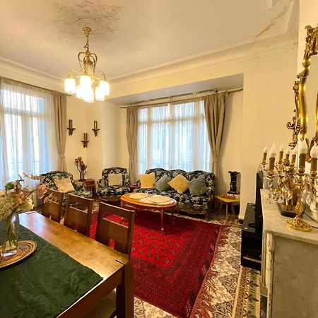 Appartement Dans Immeuble Haussmanien Algier Exterior foto
