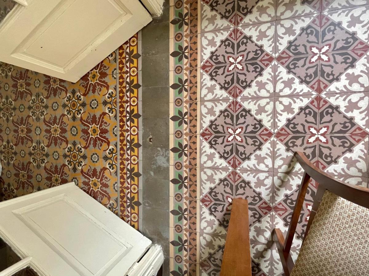 Appartement Dans Immeuble Haussmanien Algier Exterior foto